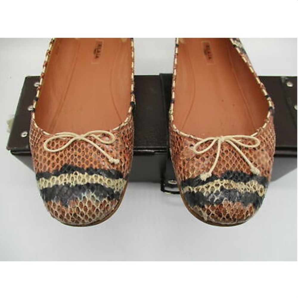 $945 Alaia Python Snakeskin Ballet Flats Sz 8 - image 3
